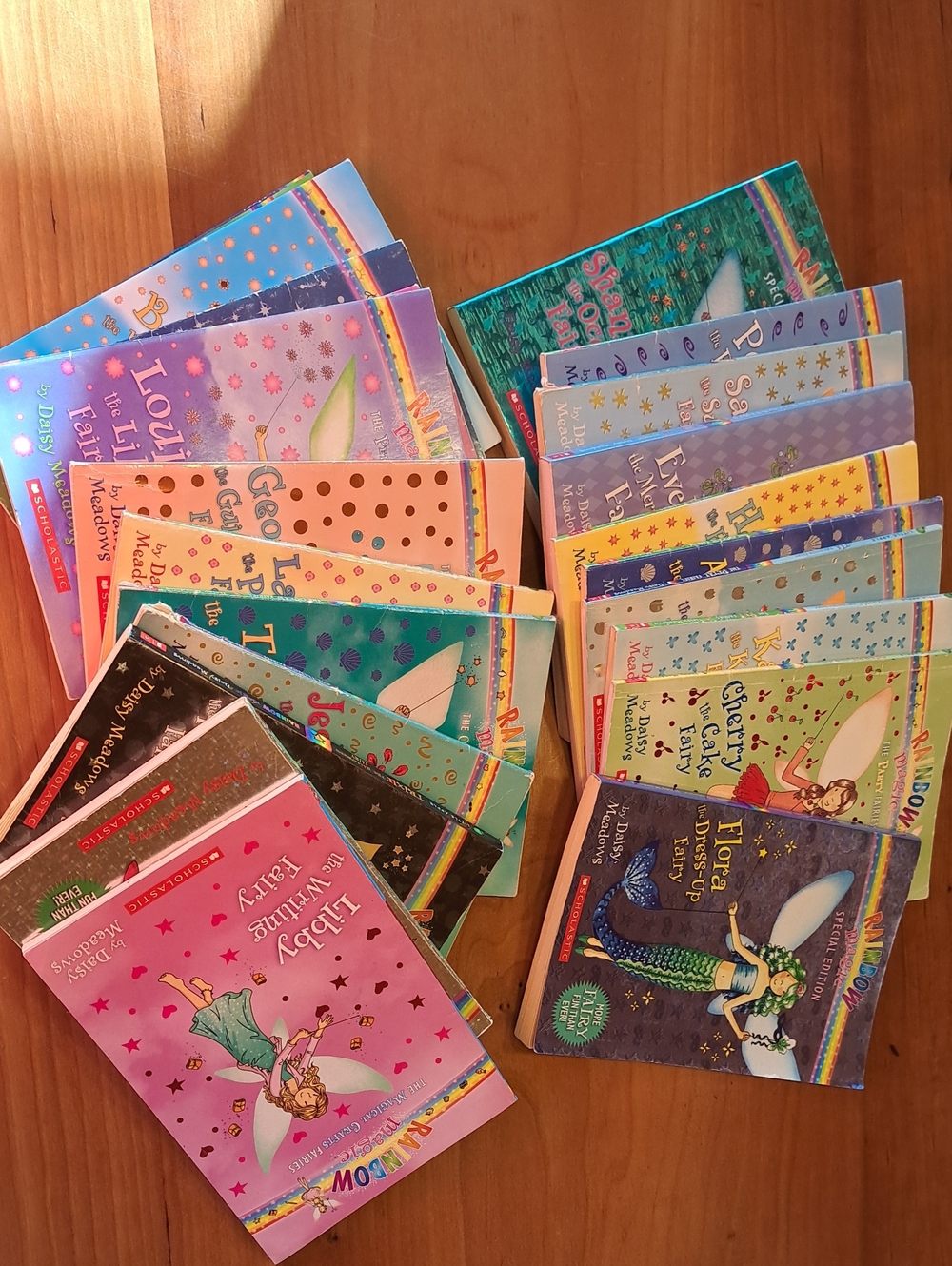 22 Rainbow Fairy Books